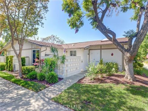 251 Calle Aragon B , Laguna Woods, CA