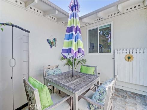 251 Calle Aragon B , Laguna Woods, CA