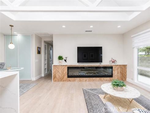 3279 San Amadeo P , Laguna Woods, CA