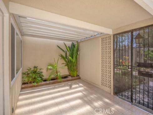 313  Avenida Castilla  B , Laguna Woods, CA