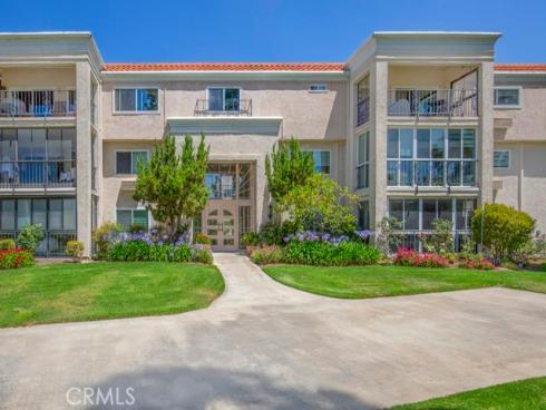 5511  Paseo del lago  3F , Laguna Woods, CA