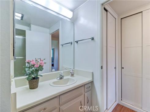 524 Calle Aragon N , Laguna Woods, CA