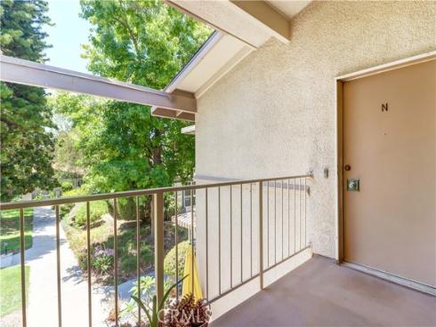 524 Calle Aragon N , Laguna Woods, CA