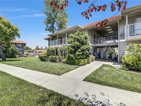 2208 Via Mariposa Q , Laguna Woods, CA