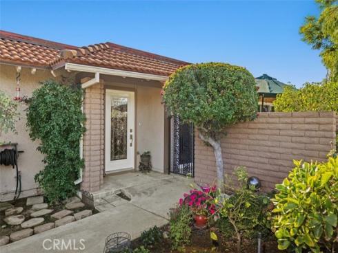 3147 Via Vista B , Laguna Woods, CA