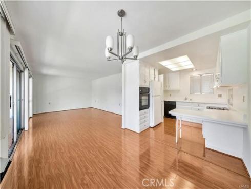 2183 E Via Mariposa B , Laguna Woods, CA