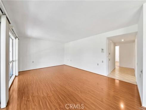 2183 E Via Mariposa B , Laguna Woods, CA