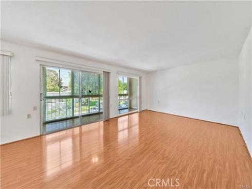 2183 E Via Mariposa B , Laguna Woods, CA