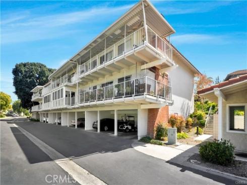 2183 E Via Mariposa B , Laguna Woods, CA