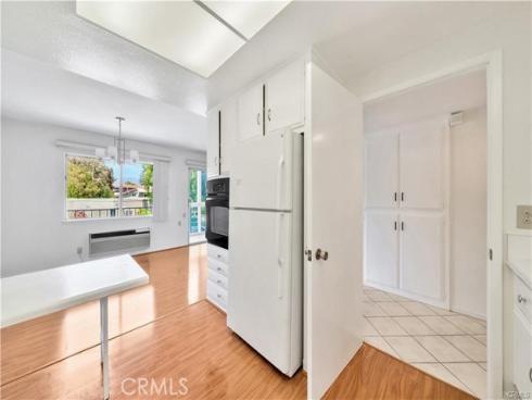 2183 E Via Mariposa B , Laguna Woods, CA