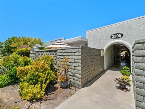 2205 Via Mariposa G , Laguna Woods, CA