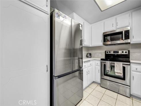 3050 Via Serena B , Laguna Woods, CA