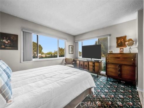 3050 Via Serena B , Laguna Woods, CA