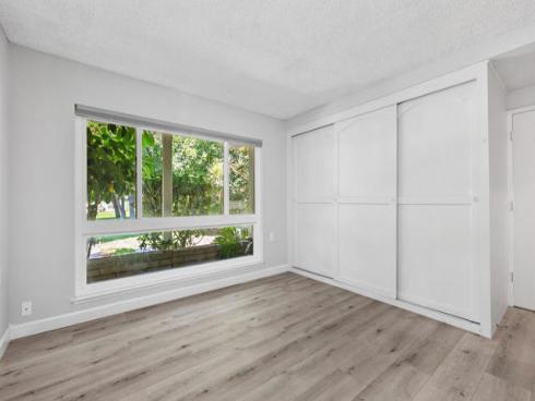 2057 Via Mariposa B , Laguna Woods, CA