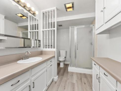 2057 Via Mariposa B , Laguna Woods, CA
