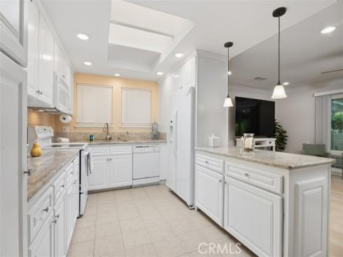 581  Avenida Majorca  Q , Laguna Woods, CA