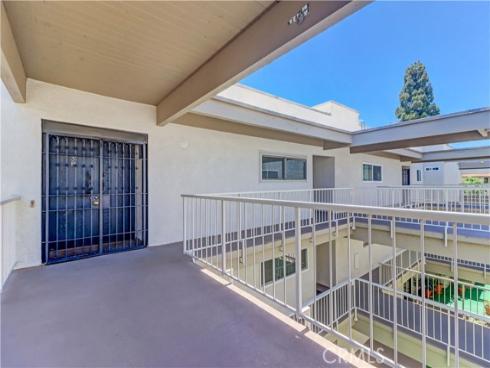 3242 San Amadeo 3F , Laguna Woods, CA