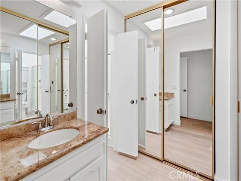 3296 San Amadeo B , Laguna Woods, CA