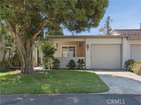 3296 San Amadeo B , Laguna Woods, CA