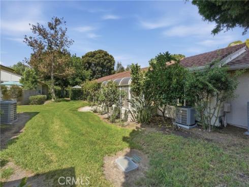 3296 San Amadeo B , Laguna Woods, CA