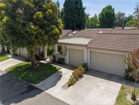 3296 San Amadeo B , Laguna Woods, CA