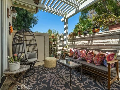 2164 Via Mariposa B , Laguna Woods, CA