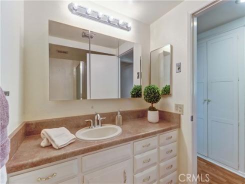 481 Calle Cadiz C , Laguna Woods, CA