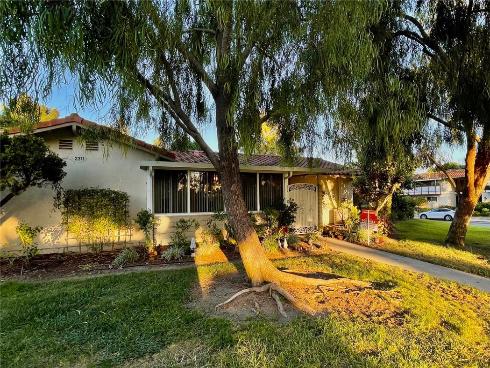2311 Via Puerta B , Laguna Woods, CA