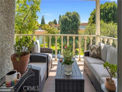 2401 Via Mariposa W 2A , Laguna Woods, CA