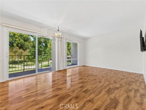 890 Ronda Sevilla , Laguna Woods, CA