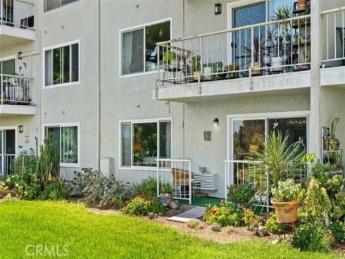 5369 Algarrobo 1C , Laguna Woods, CA