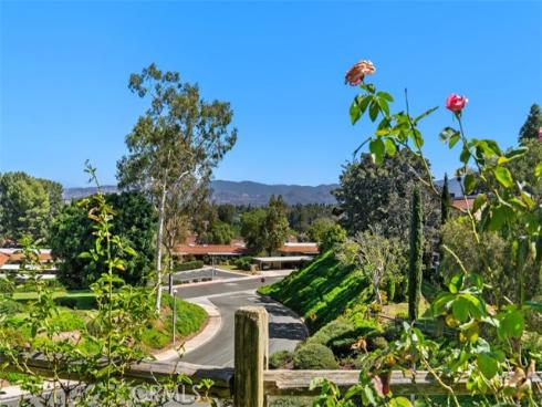 5369 Algarrobo 1C , Laguna Woods, CA