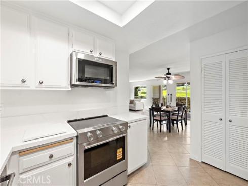 2389 Via Mariposa 1E , Laguna Woods, CA