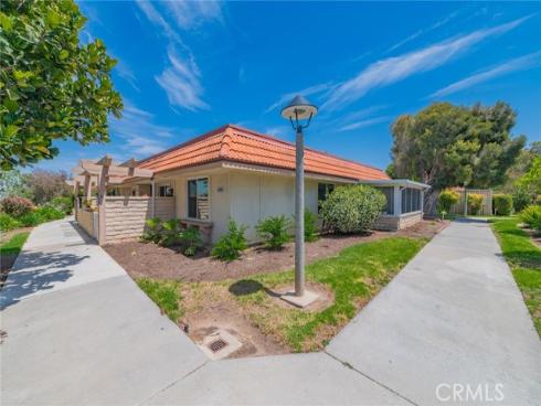 3062 S Via Serena D , Laguna Woods, CA
