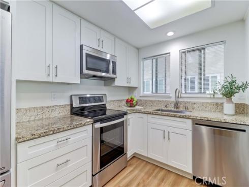 2251 Via Mariposa O , Laguna Woods, CA