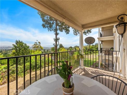 4014 Calle Sonora Oeste 2A , Laguna Woods, CA