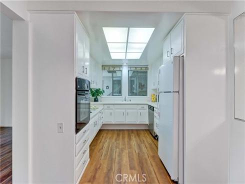 8 Via Castilla H , Laguna Woods, CA