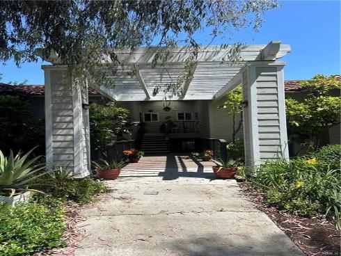 967 Calle Aragon , Laguna Woods, CA