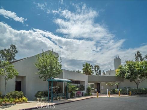2200 Via Mariposa , Laguna Woods, CA