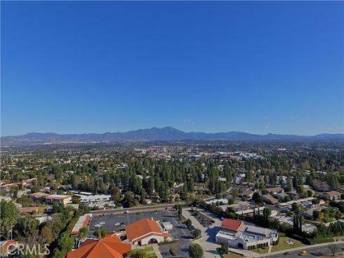 2200 Via Mariposa , Laguna Woods, CA