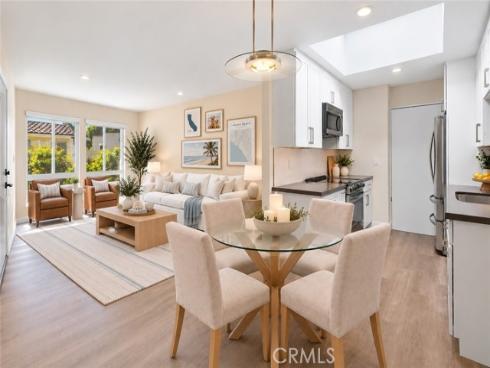 2200 Via Mariposa , Laguna Woods, CA