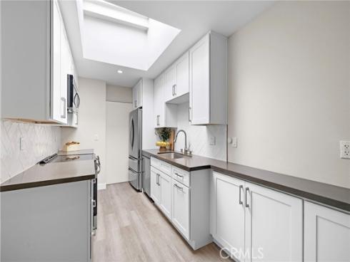2200 Via Mariposa , Laguna Woods, CA
