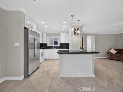 2262 Via Puerta D , Laguna Woods, CA