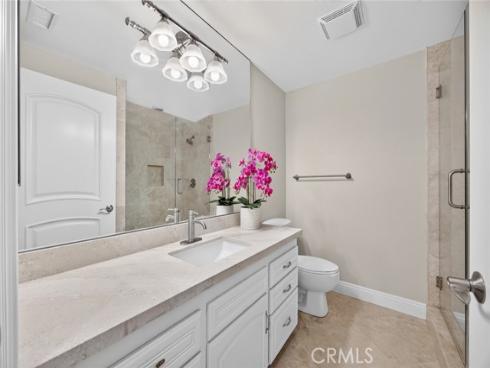 2262 Via Puerta D , Laguna Woods, CA
