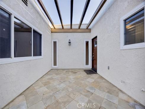 2262 Via Puerta D , Laguna Woods, CA