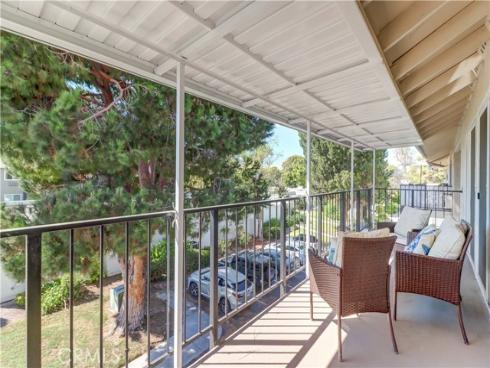 2338 Avenida Sevilla N , Laguna Woods, CA