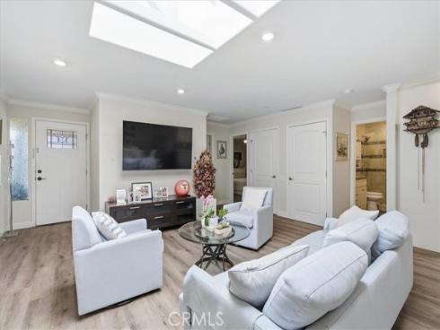 3090 Via Serena N # C , Laguna Woods, CA