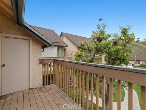 26047  Serrano  113  Court, Lake Forest, CA