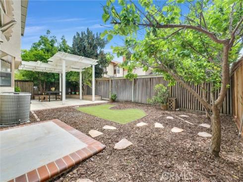 22622  Wood Shadow   Lane, Lake Forest, CA