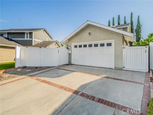 23881  Gates   Street, Lake Forest, CA